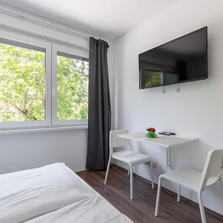 Pauzo Balaton Balatonföldvár