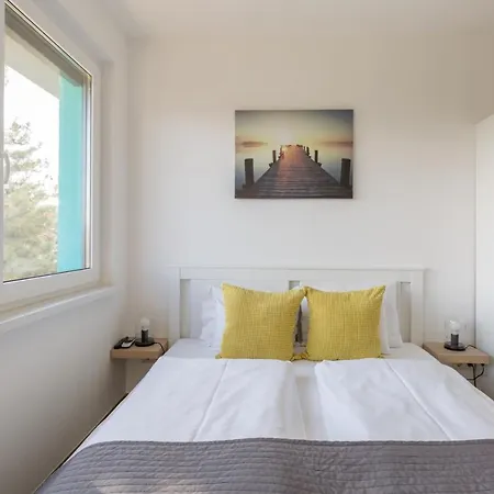 Pauzo Balaton Aparthotel *