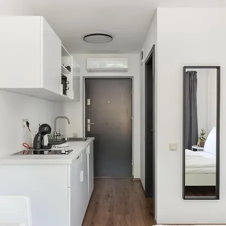 Pauzo Balaton 4* Balatonföldvár