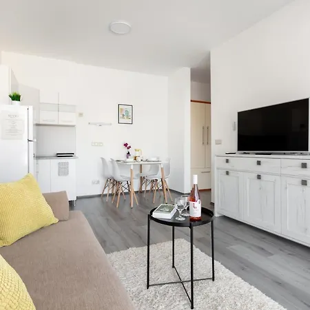 Aparthotel Pauzo Balaton