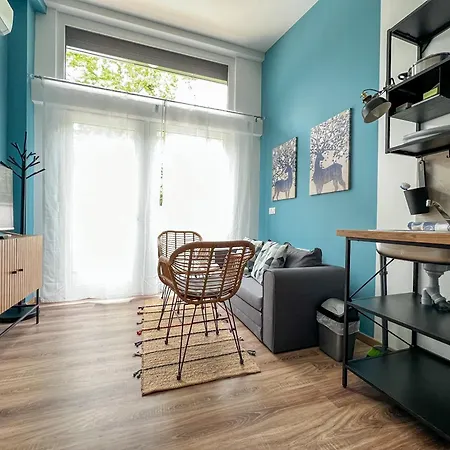 Aparthotel Pauzo Balaton Balatonfoldvar