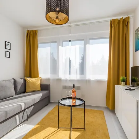 Aparthotel Pauzo Balaton Balatonfoldvar