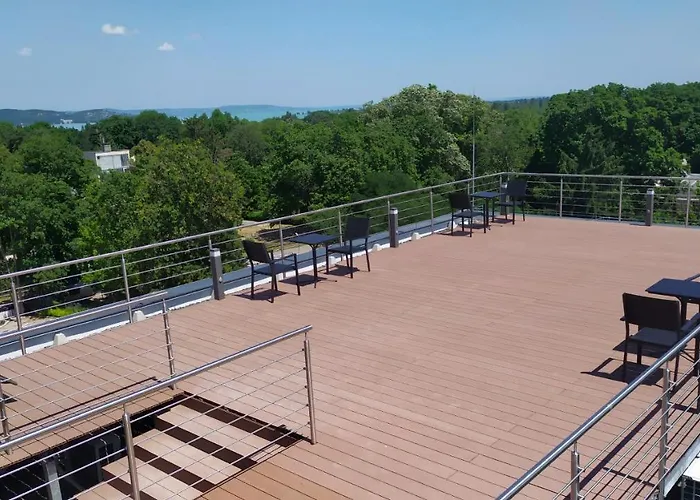 Lägenhetshotell Pauzo Balaton