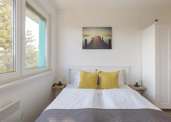 Pauzo Balaton Lägenhetshotell 4*