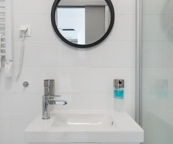 Pauzo Balaton Hotel apartamentowy 4*