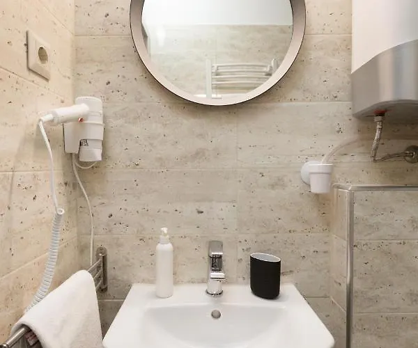 Hotel apartamentowy Pauzo Balaton Balatonföldvár