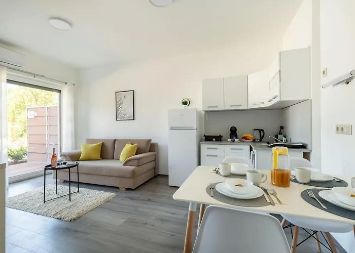 Hotel apartamentowy Pauzo Balaton