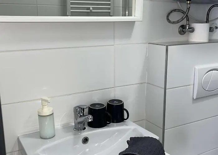Pauzo Balaton Lägenhetshotell 4*